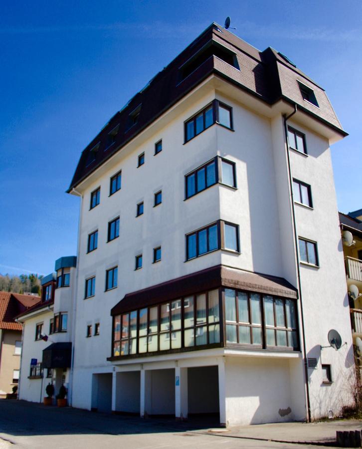 Hotel Blume Post アルプシュタット エクステリア 写真